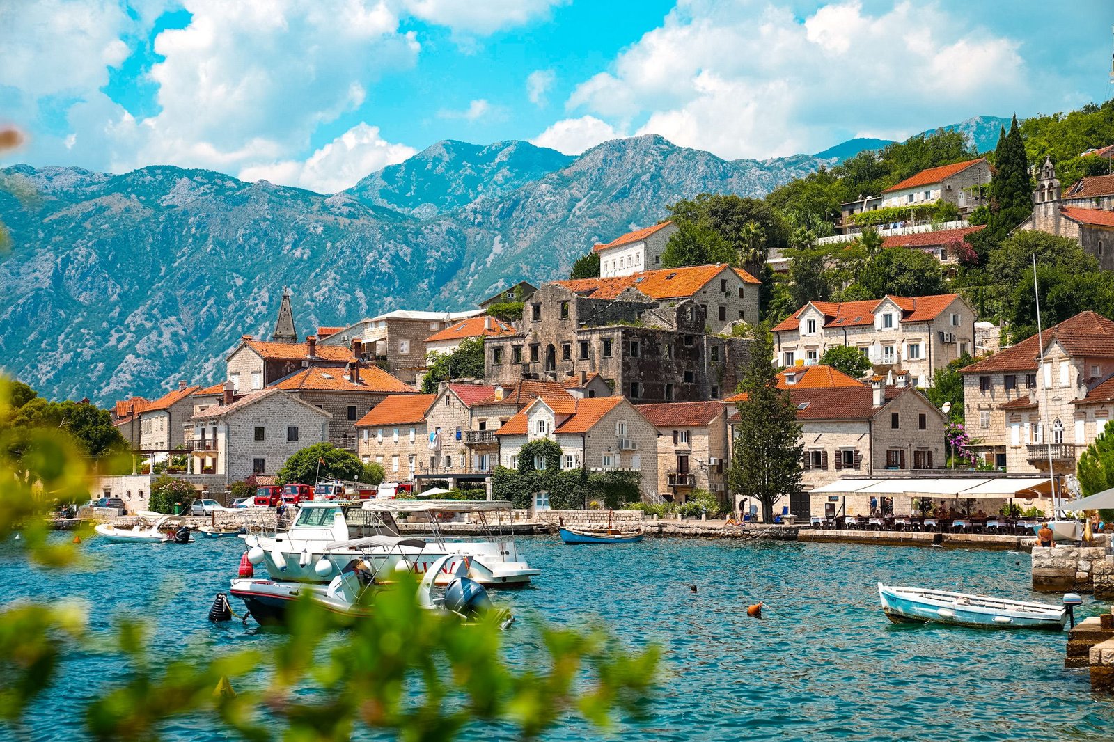 You are currently viewing Melhores Lugares para Visitar em Gusinje e Plav: Guia de Viagem por Montenegro